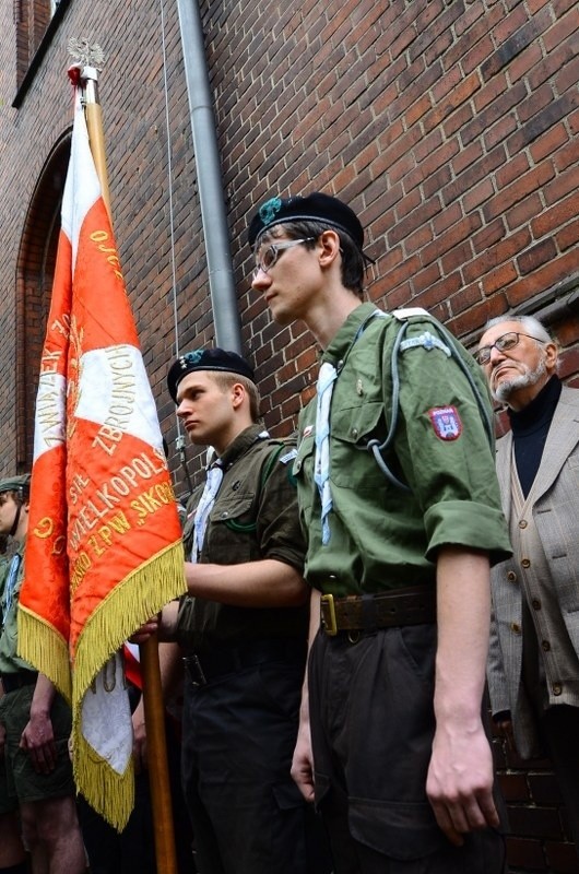 Poznań: Odsłonięto tablicę ku czci ostatnich przywódców Narodowych Sił Zbrojnych [ZDJĘCIA]