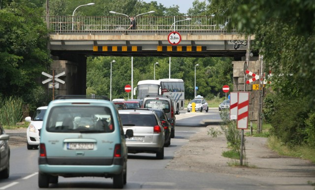 Po przebudowie ul. Buforowej, będą na niej m.in. rondo, chodniki i ścieżki rowerowe oraz teren zarezerwowany na tory tramwajowe