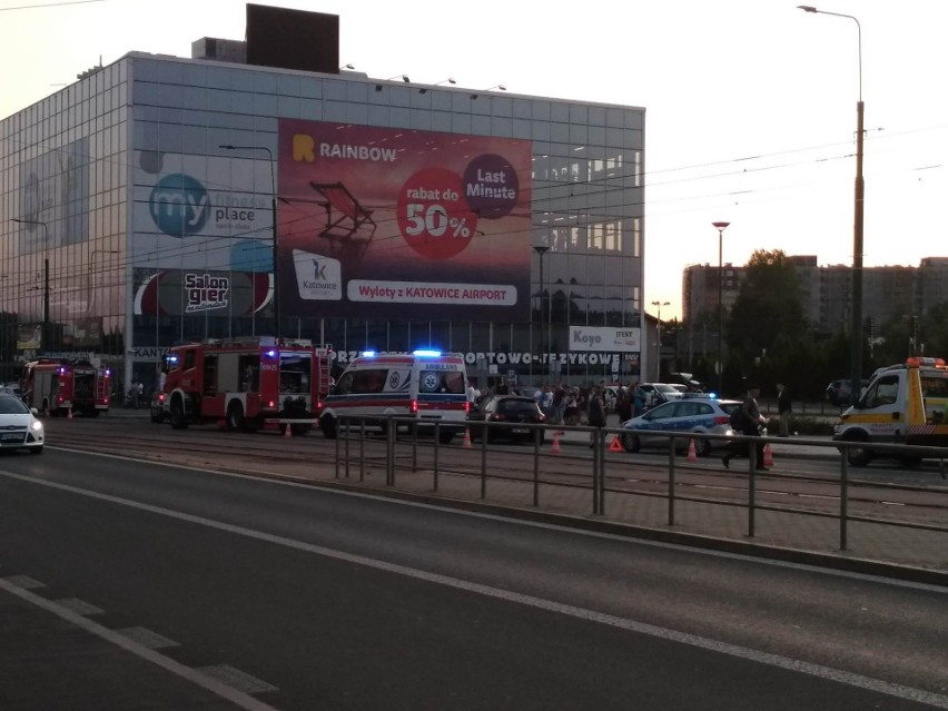 Dramatyczny wypadek w Sosnowcu: 22-latek alfą romeo wbił się...