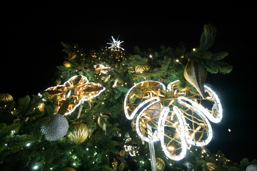 Świąteczne iluminacje w Nowej Hucie