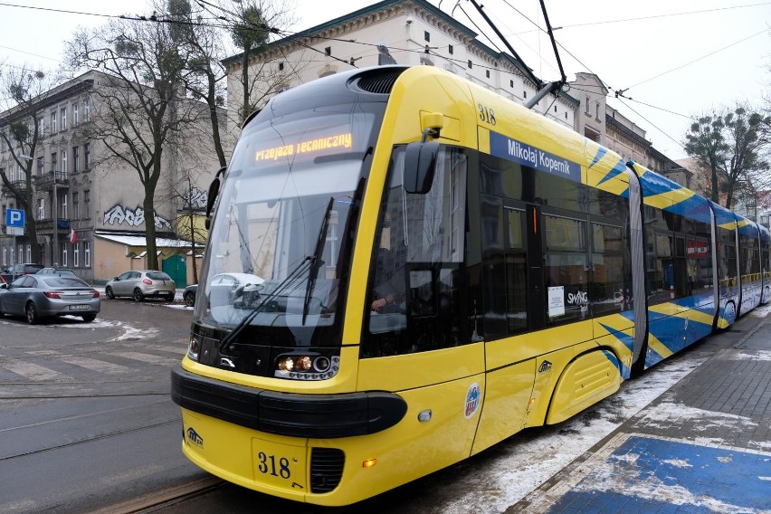 Na toruńskie linie tramwajowe wyjechał Mikołaj Kopernik