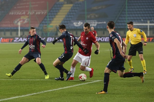 Wisła Kraków - Pogoń Szczecin ONLINE. Gdzie oglądać w telewizji? TRANSMISJA TV NA ŻYWO i STREAM