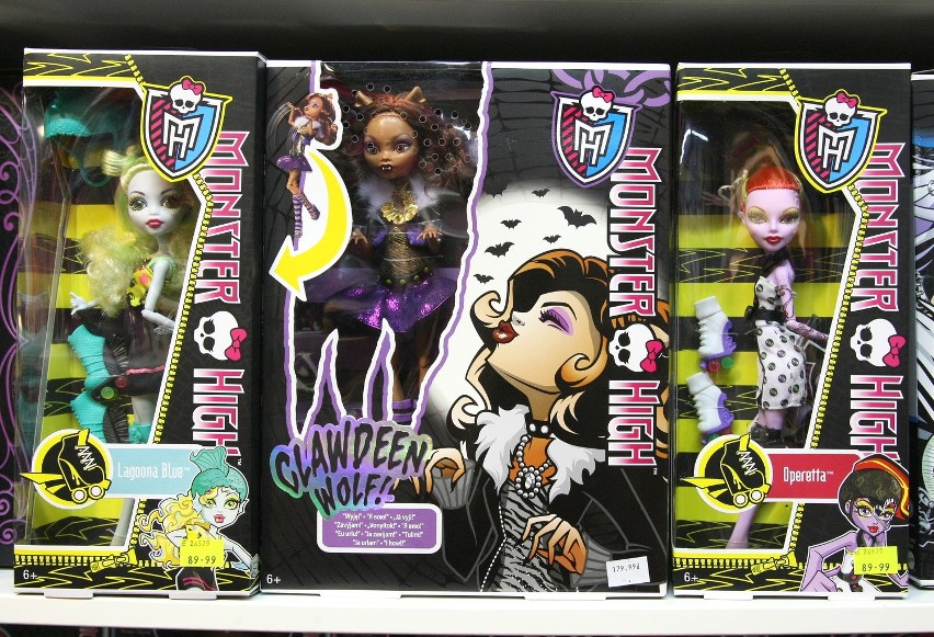 5.	Monster High – bogata kolekcja gadżetów i lalek, na...