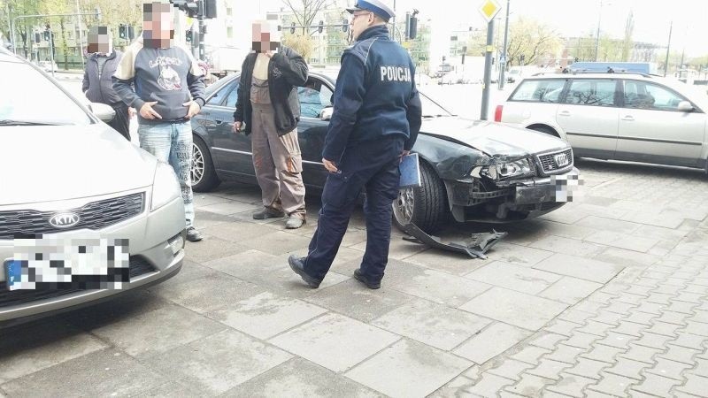 Wypadek na al. Piłsudskiego przy ul. Niciarnianej [ZDJĘCIA]