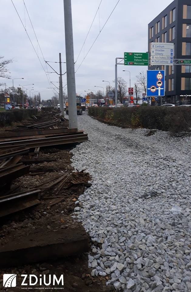 Opóźnia się remont torowiska na Ślężnej. Kiedy wrócą tramwaje?