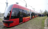 Na krańcówce na Dąbrowie wykoleił się tramwaj linii 2. NIkomu nic się nie stało, uruchomiono autobusy zastępcze