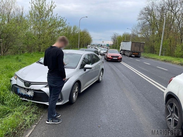 Wypadek w Opolu. Na ulicy Wrocławskiej zderzyło się siedem samochodów!