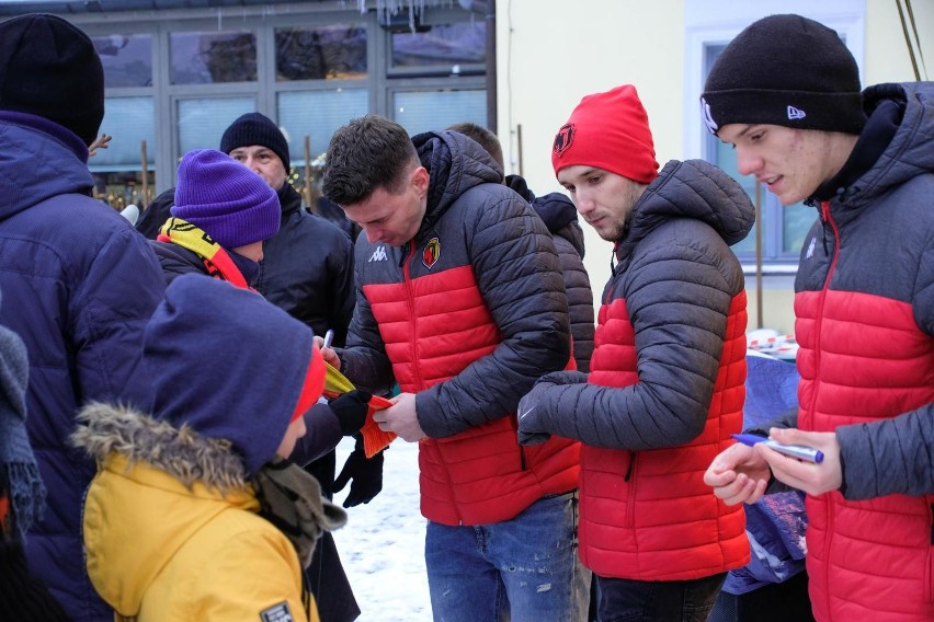 W sobotę (17.12) piłkarze Jagiellonii Białystok spotkali się...