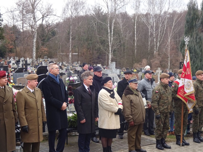 Na Cmentarzu na kieleckich Piaskach oddano hołd „Żołnierzom Wyklętym”