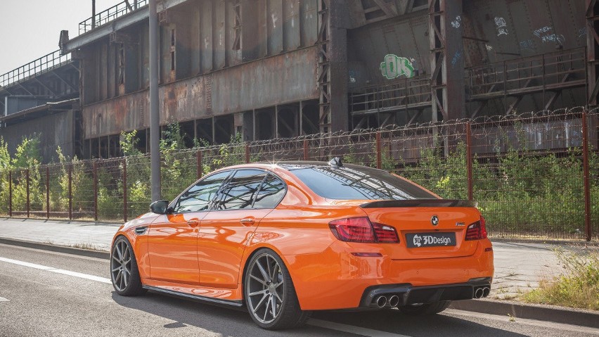 BMW M5...