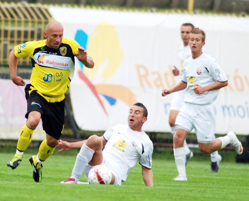 Ruch Radzionków - Kolejarz Stróże 1:1