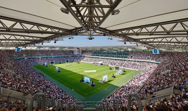 Kongresy Świadków Jehowy odbywają się na stadionach w całej Polsce. Od 30 czerwca do 2 lipca także we Wrocławiu.