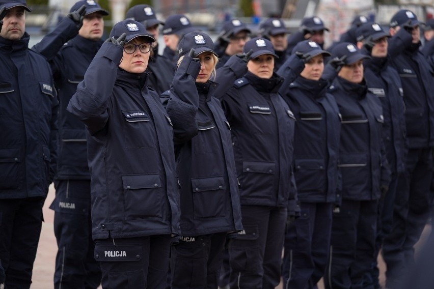 Kujawsko-Pomorskie, ślubowanie nowych policjantów (2019...