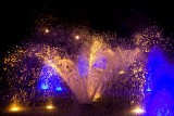 Kolorowa fontanna, sztuczne ognie i Tatiana Okupnik (wideo i foto)