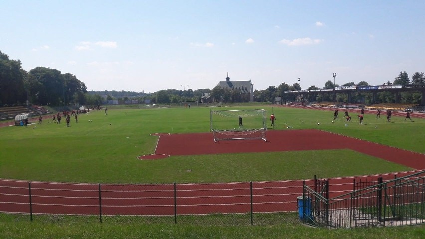 Zdrój Busko - Zdrój wygrał z Lubrzanką Kajetanów 3:1. Zaczął Jaśkiewicz, skończył Radwański [ZDJĘCIA]