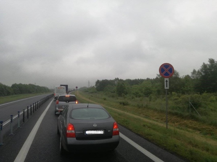 Kobylanka. Pożar auta. Straż pojechała gasić  