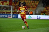 Skandal po meczu Jagiellonia Białystok - Lechia Gdańsk. Grupka kibiców Jagi obraziła Tarasa Romanczuka: „Co ty k**** grasz?”