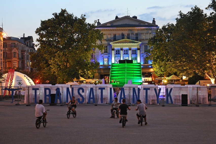 Festiwal Transatlantyk 2014: Kino łóżkowe na placu Wolności...