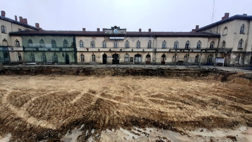 Na odcinku Czechowice-Dziedzice - Zabrzeg ruch kolejowy...