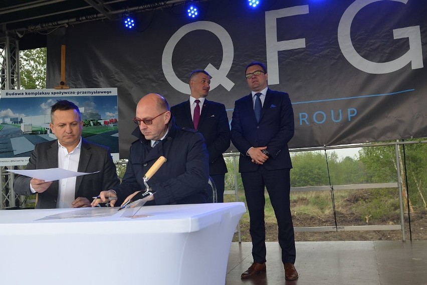 Firma QFG Foods rozpoczęła budowę wielkiego zakładu...