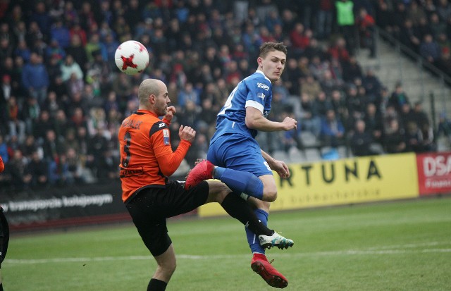 Stal Mielec - Miedź; Chrobry - Pogoń Siedlce [TRANSMISJA NA ŻYWO, LIVE ONLINE, GDZIE RELACJA W TV, 11.04.2018, Nice 1. Liga]