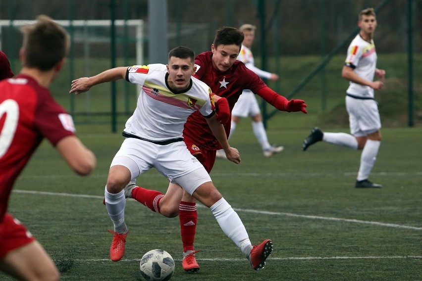 Centralna Liga Juniorów: Mimo kłopotów klubu - wiślacki tercet w grze [ZDJĘCIA]