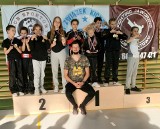 Wielicko-Gdowska Szkoły Walki Prime. Udany początek sezonu - 23 medale w zawodach kickboxingu w Jaworznie ZDJĘCIA