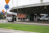 Coraz więcej przewoźników odjeżdża z dworca autobusowego w Kielcach. Prawie trzy razy tyle, co w dniu otwarcia 