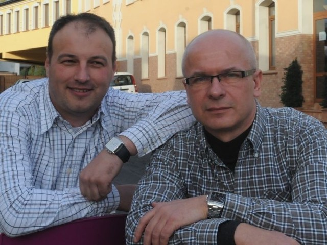 Artur Krajewski i Waldemar Niekraszewicz, właściciele Dualmeble i Dualsystem w Zielonej Górze (fot. Mariusz Kapała)
