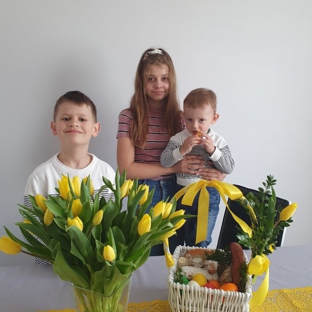 Koszyczki Wielkanocne przygotowane przez uczniów klasy 2c Zespołu Placówek Oświatowych w Koprzywnicy. 