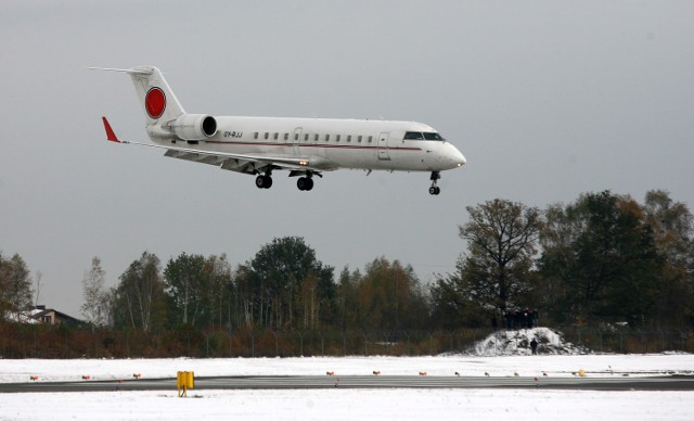 Połączenia do Kopenhagi zostały uruchomione pod koniec października 2012 roku. Loty odbywały się samolotami CRJ 200