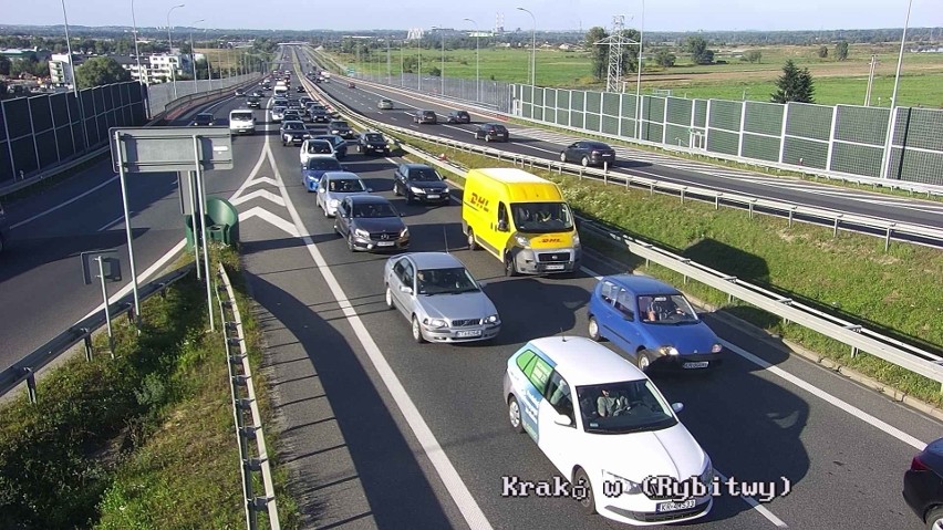 Kraków. Ogromne korki na obwodnicy i w mieście [ZDJĘCIA]