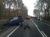 Groźny wypadek na drodze krajowej koło Sulejowa. Są ranni! [ZDJĘCIA]