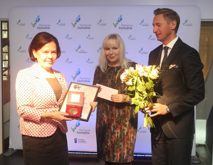 Wielka gala Kobieta Roku za nami. Danuta Szyksznian-Ossowska podwójną laureatką. Gratulujemy! [ZDJĘCIA, WIDEO]