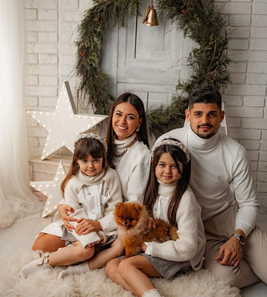 Raphael Rossi oraz jego rodzina w świątecznym nastroju