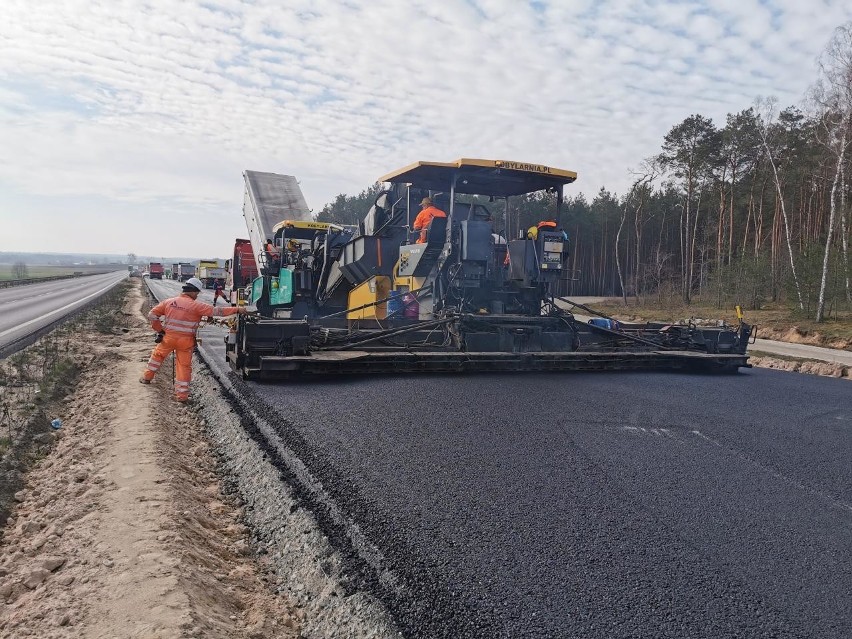 Tak wyglądają w ostatnich tygodniach prace na odcinkach...