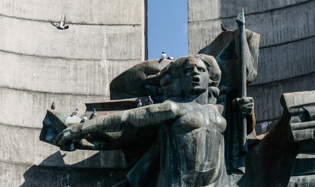 Pomnik Czynu Rewolucyjnego w Rzeszowie wzbudza  wiele kontrowersji.