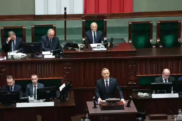 W marcu polepszyły się notowania prezydenta Andrzeja Dudy.
