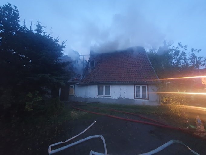 Pożar domu wielorodzinnego w Jelitkowie