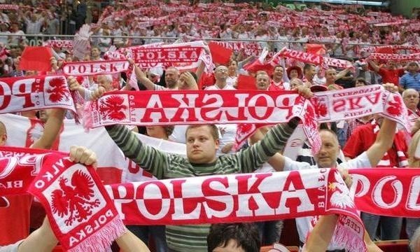 Polska - Anglia 1:1. Kibice do ostatnich chwili dopingowali naszym piłkarzom.