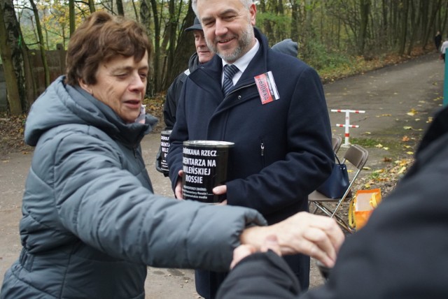 Wszystkich Świętych w Poznaniu: Trwa zbiórka na Rossę - 1 listopada 2017