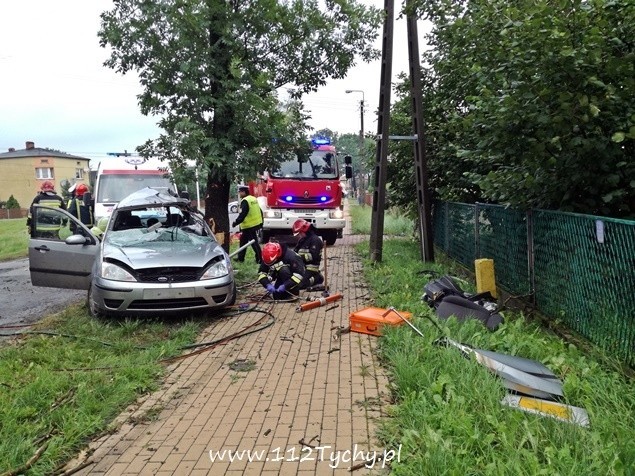 Wypadek w Tychach na u. Mysłowickiej. 19-latka w ciężkim...