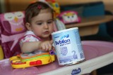 „Mleka” zastępcze dla niemowląt z alergiami zaczęły je uczulać?