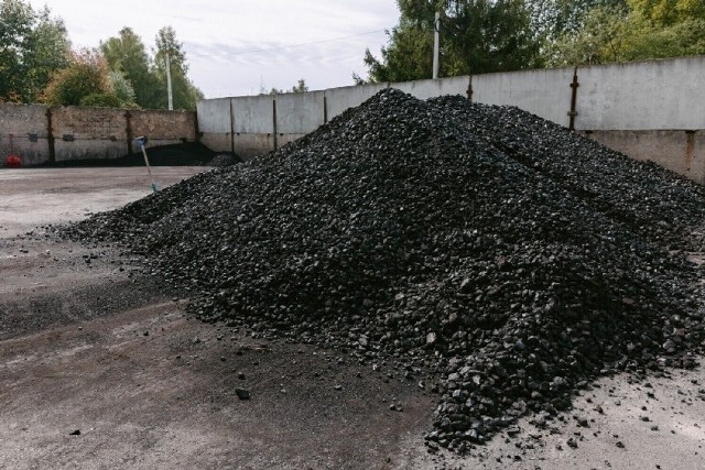 W Malborku zakończony został pierwszy etap sprzedaży węgla dla mieszkańców. Kto nie zdążył, będzie mógł zgłosić się po opał od 2 stycznia.