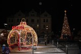 Jarmark Świąteczny w Ustroniu: świąteczny klimat i muzyka na żywo ZDJĘCIA