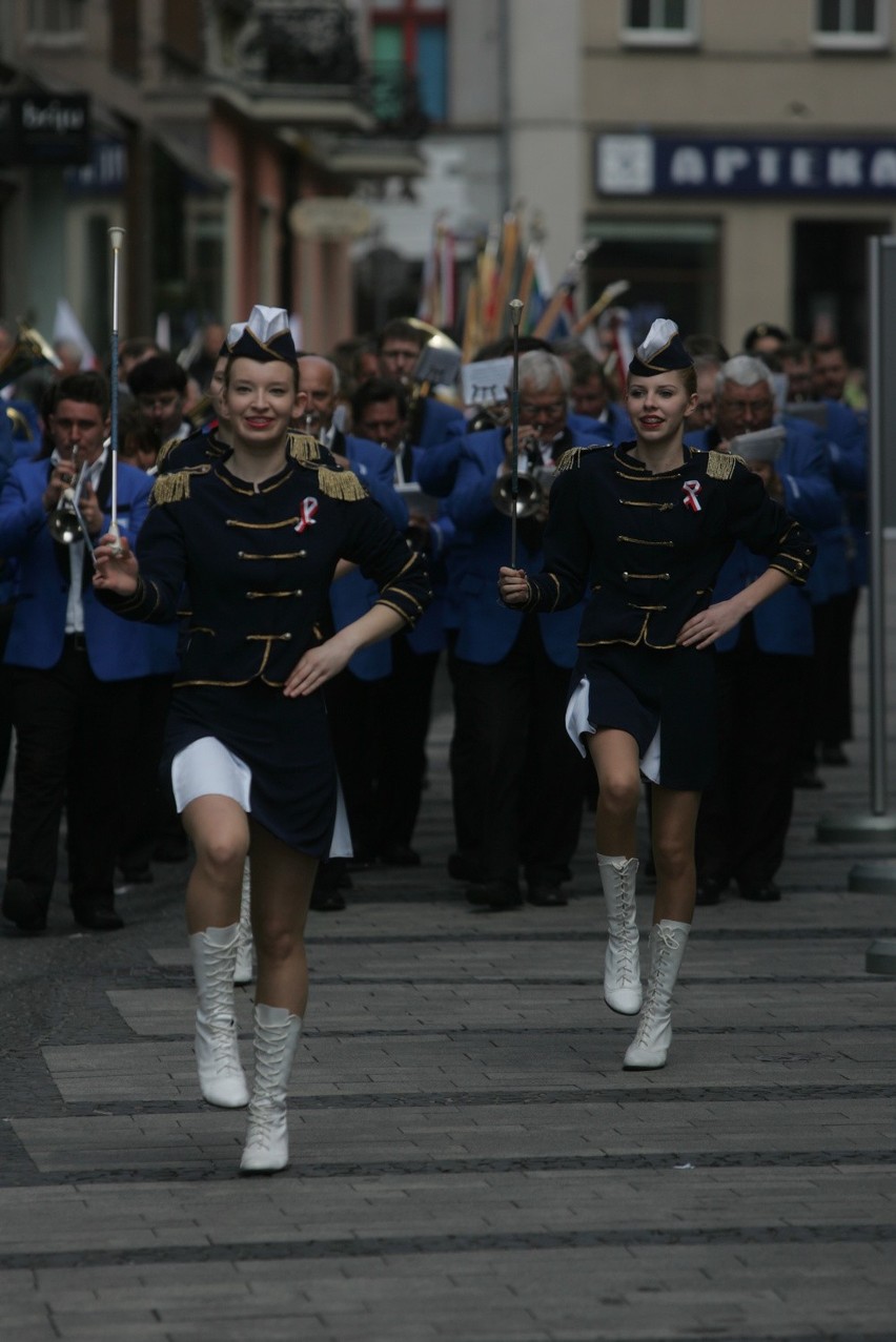 Mieszkańcy świętowali na rynku 3 Maja