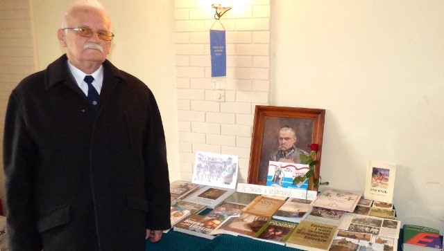 Andrzej Wadowski - jak do roku - przygotowuje wystawę, poświęconą odzyskaniu niepodległości.