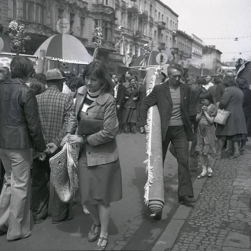 Po pierwszomajowym pochodzie w latach osiemdziesiątych..