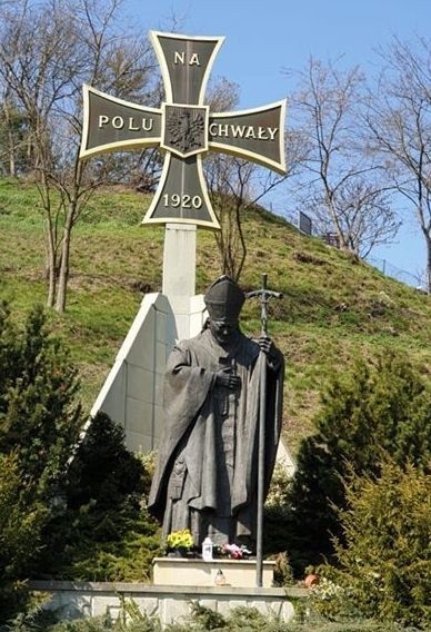 Ojcze Święty - Wisła Sandomierz pamięta. Kibice naszego klubu złożyli wieniec pod pomnikiem Jana Pawła II