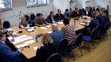 Druga sesja rady gminy w Słupi Koneckiej. Ustalono wysokość wynagrodzenia wójta (ZAPIS TRANSMISJI)
